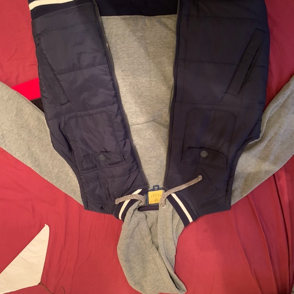 Prince and fox jacket - Picture 2 of 3